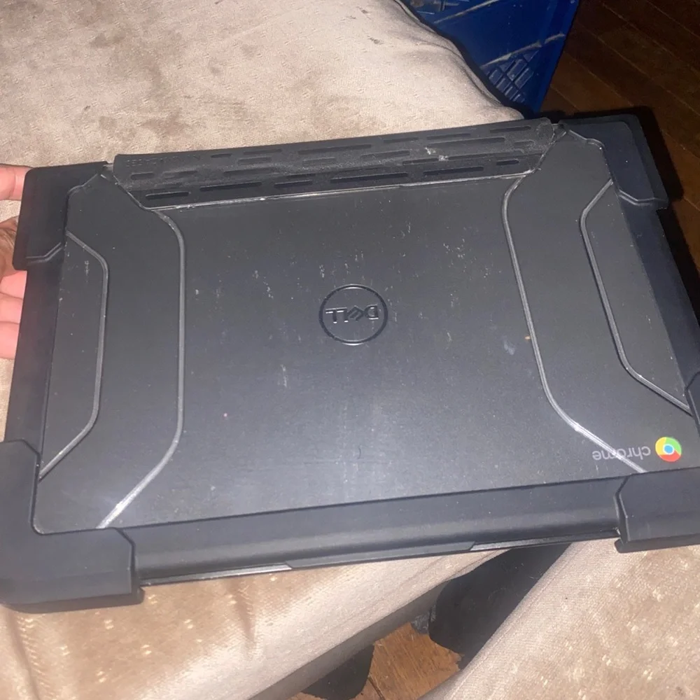 Dell Chromebook laptop only wants 80$ for it the lowest is 70$